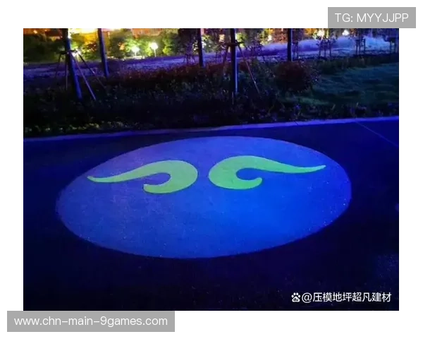 特色夜光跑步音乐节，青春在光影中跃动，夜光跑道